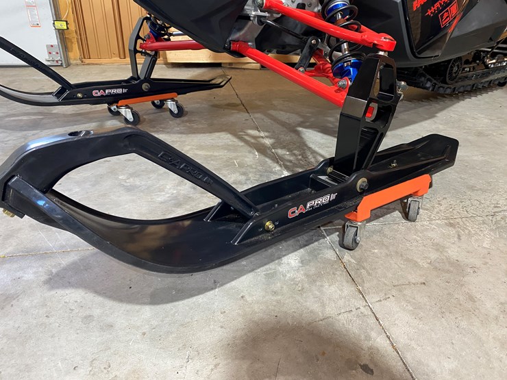 #3797-•-new-2023-polaris-indy-600-cross-country-matryx-snowmobile-image-9