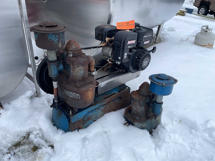 #3523-•-gas-powered-predator-motor-and-surge-vacuum-pump-image-2