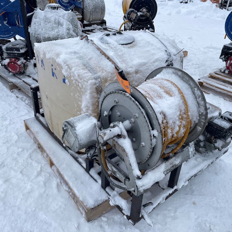 #3834 • Used Pressure Washer Unit