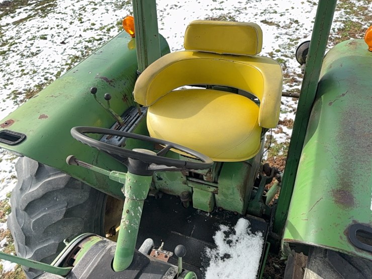 john-deere-4320-image-41