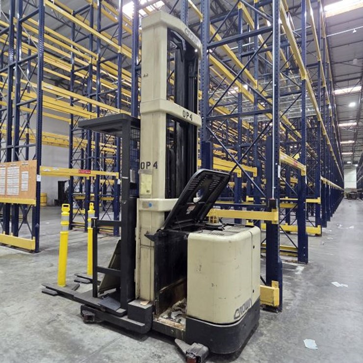 2006 CROWN SP3020-30