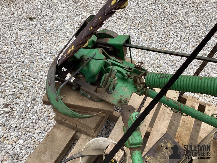 john-deere-350-image-12