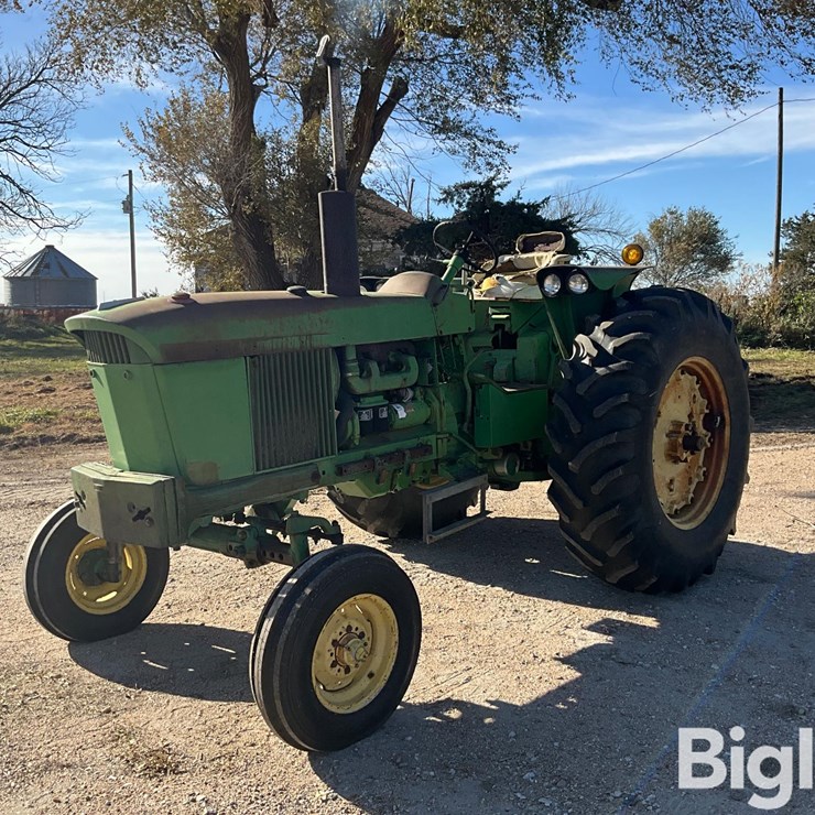 1970 JOHN DEERE 3020