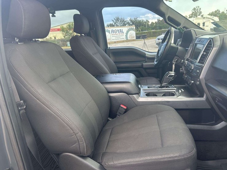 2016-ford-f150-image-28