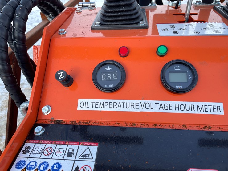 #301-•-mms-mini-skid-steer-ride-on-loader-image-17