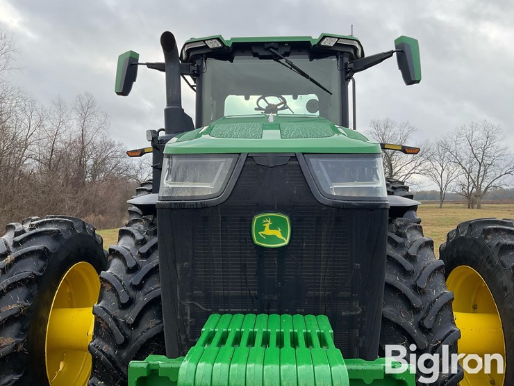 2021-john-deere-8r-340-image-18