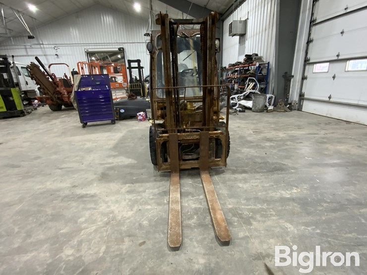 2020-caterpillar-gp30n-image-2