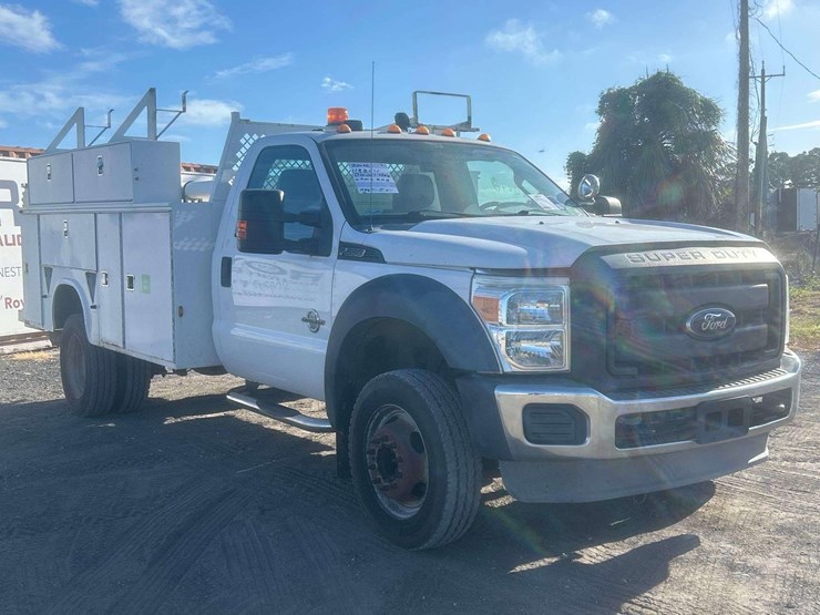 2012-ford-f550-image-2