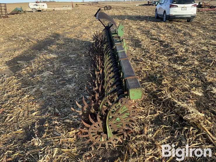 john-deere-400-image-4