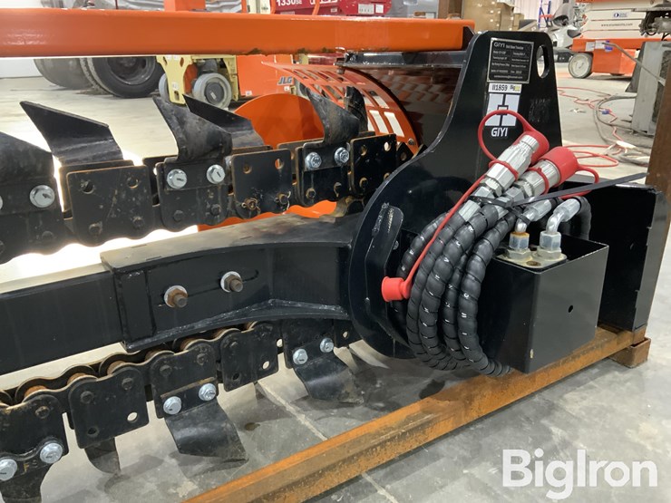 2025-giyi-gy-x39f-mini-skid-steer-loader-trencher-image-20