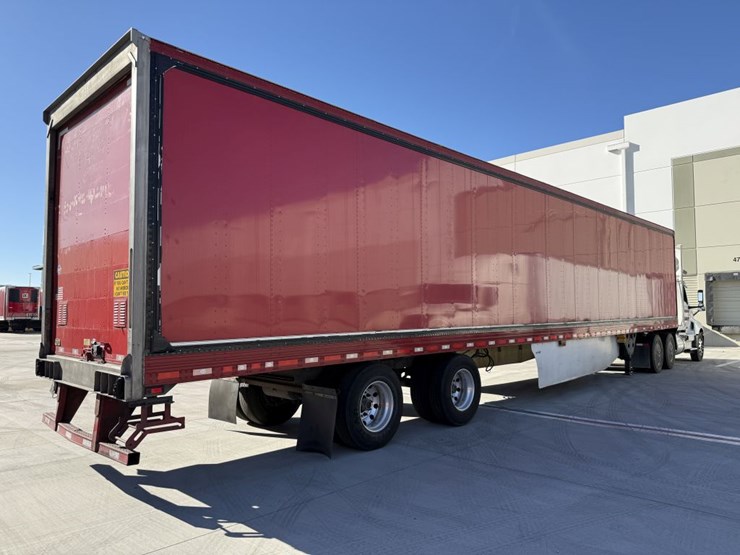 2016-utility-van-image-3