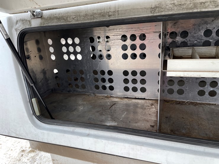 #3796-•-fiberglass-work-topper-image-19