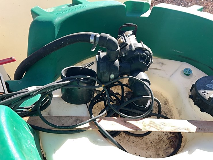 150-gallon-chemical-poly-tank-with-pump;-located-at-7241-roxbury-rd,-charles-city,-va,-please-call-804.837.9940-or-804.651.4404-with-questions-image-2