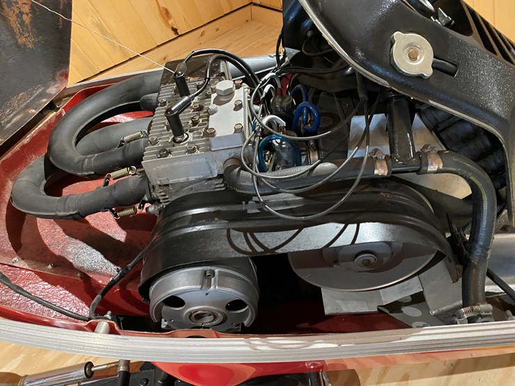 #3794-•-1977-rupp-nitro-250-snowmobile-image-26