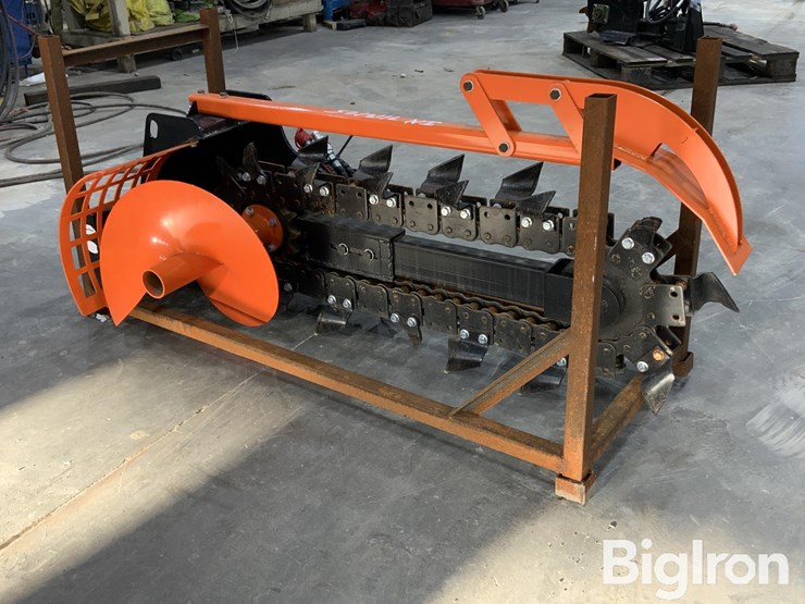 2025-giyi-gy-x39f-mini-skid-steer-loader-trencher-image-3