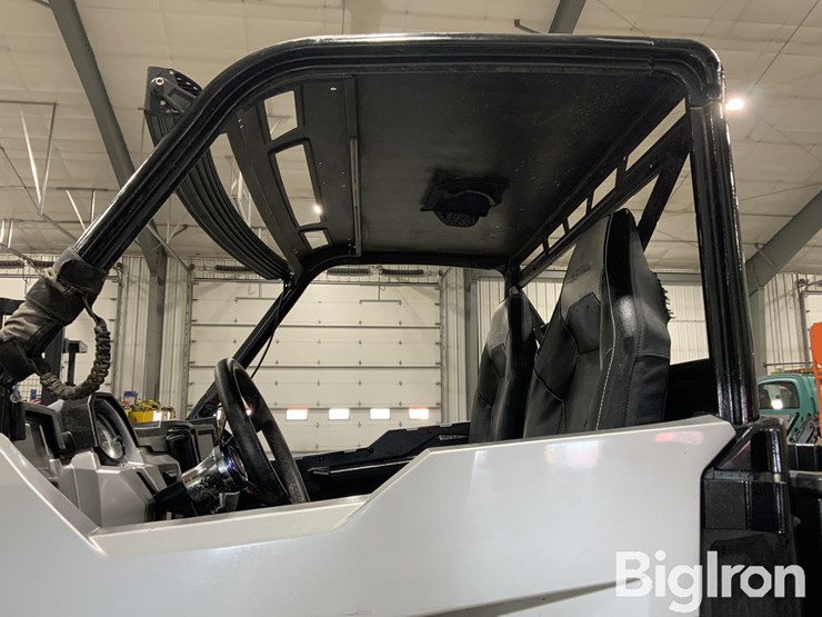 2015-polaris-ranger-image-17