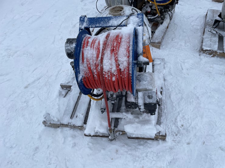 #3825-•-used-pressure-washer-unit-image-2