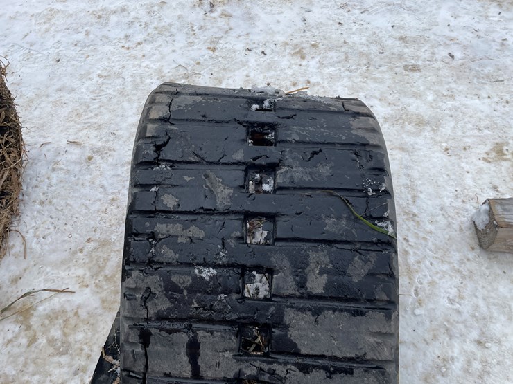 #3795-•-(4)-used-skid-steer-tracks-image-6