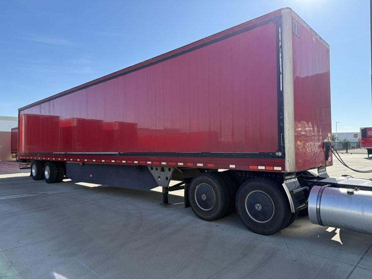 2016-utility-van-image-2