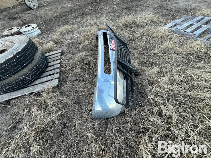 2014-ram-3500-hd-image-2