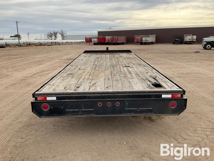 2000-diamond-t-bumper-pull-t/a-flatbed-trailer-image-6
