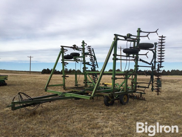 john-deere-1600-image-1