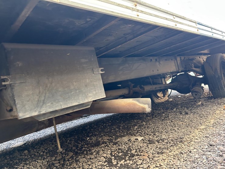 2015-volvo-f6-image-35