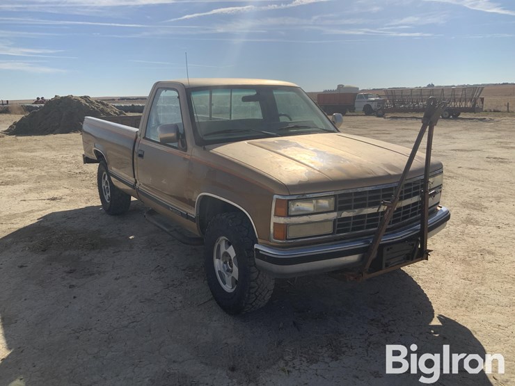 1990-chevrolet-silverado-1500-image-3