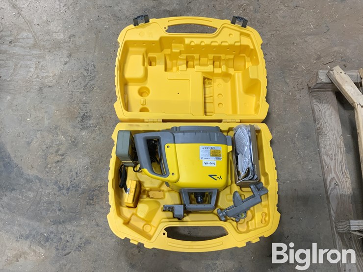 spectra-precision-gl1425c-laser-level-&-safety-equipment-image-11