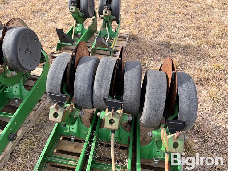 john-deere-1770nt-image-17