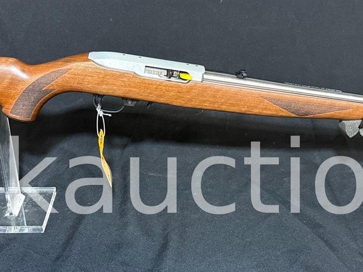 ruger-10/22-.22-rifle-(sn#-0027-58741)-image-4