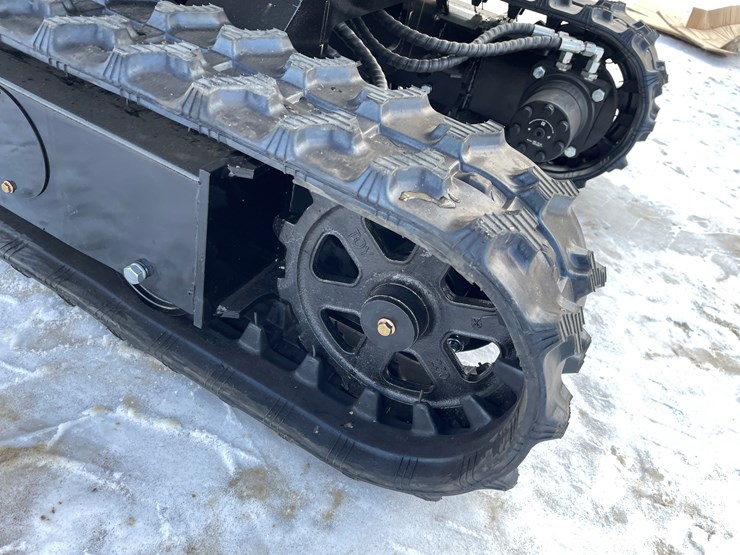 #203-•-miva-va13-mini-excavator-image-47