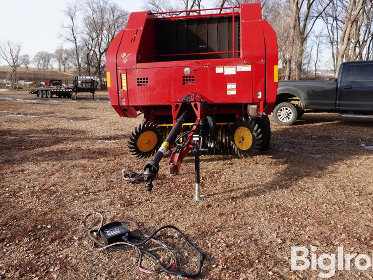 2008-new-holland-br7090-image-2