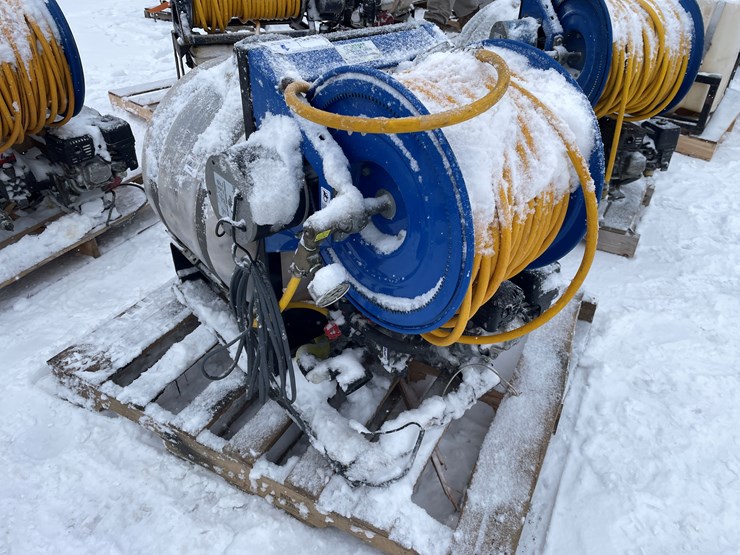 #3836-•-used-pressure-washer-unit-image-3