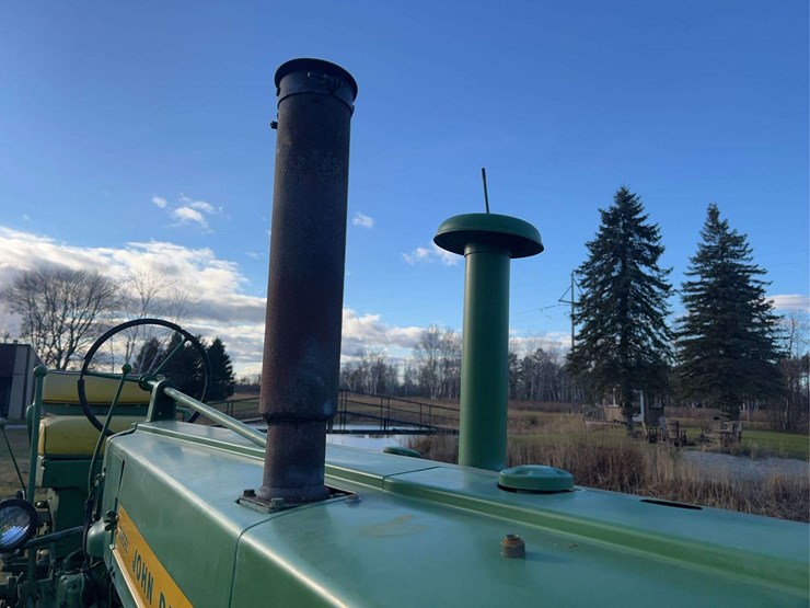 1957-john-deere-720-image-16