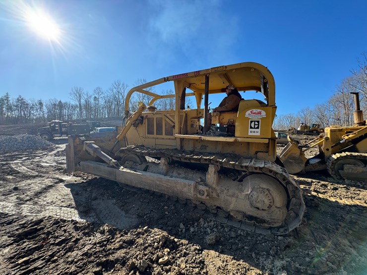 caterpillar-d8h-image-2