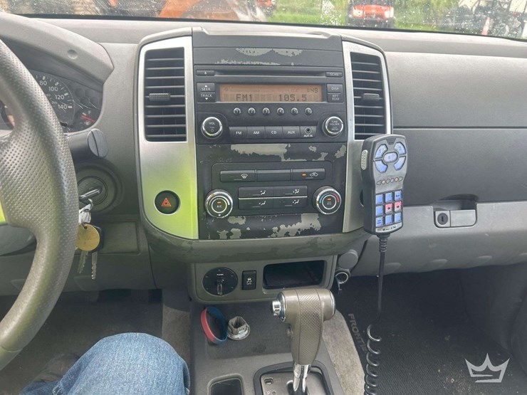 2016-nissan-frontier-image-9