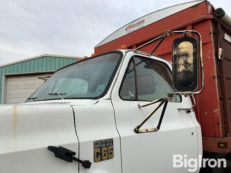 1974-chevrolet-c65-image-11