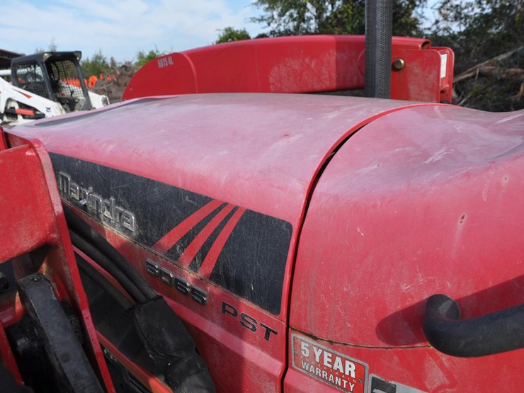 2019-mahindra-6065-image-17