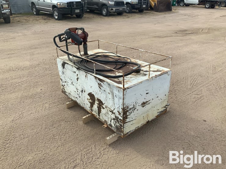 200-gal-fuel-tank-image-1