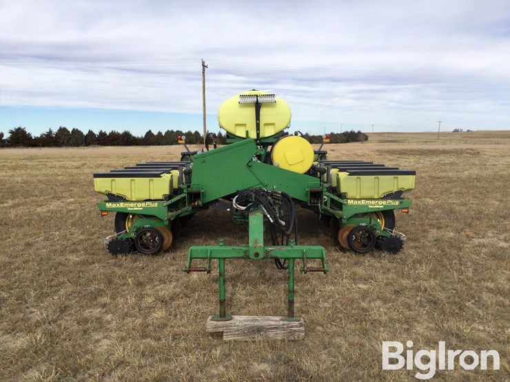 1998-john-deere-1770-image-2