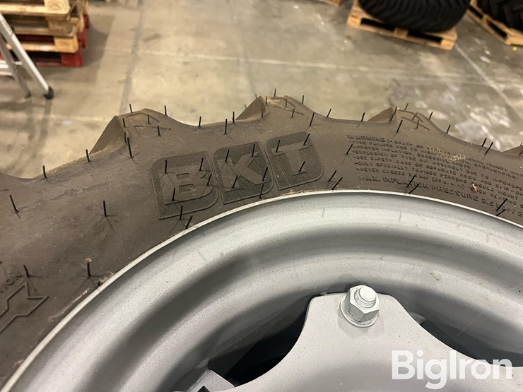 bkt-df-rf592f-tires-&-rims-image-10