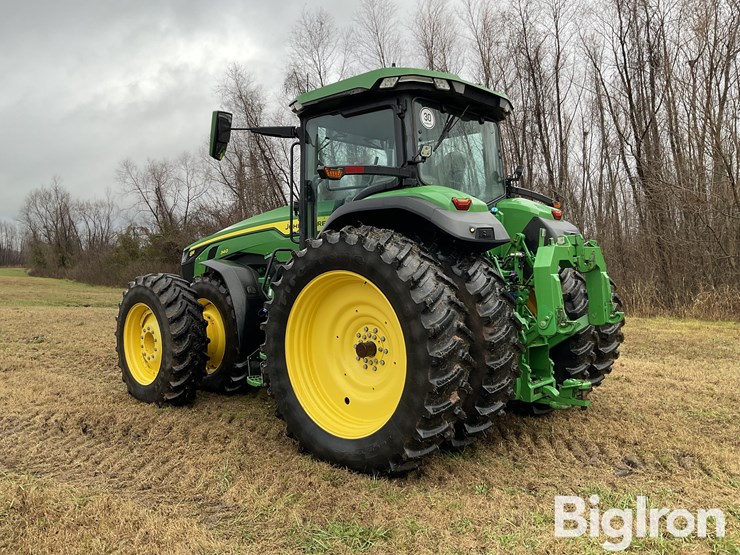 2021-john-deere-8r-340-image-7