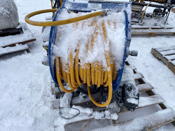 #3836-•-used-pressure-washer-unit-image-11