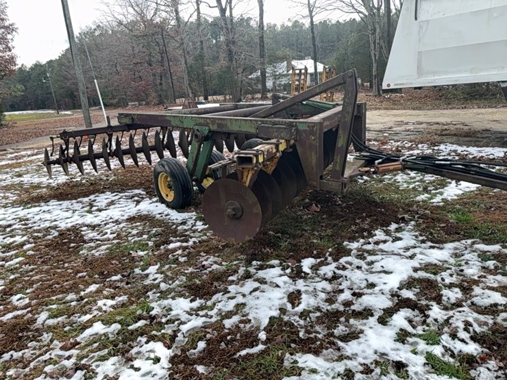 john-deere-340-image-56