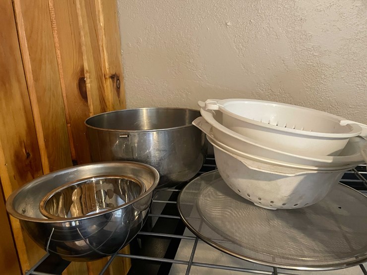 #6347-•-measuring-cups-and-bowls-image-7