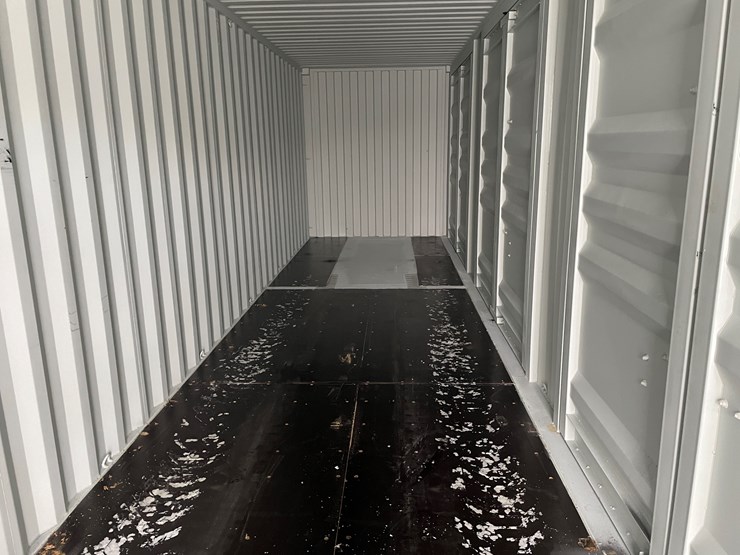 #101-•-40'-high-cube-multi-door-shipping-container-image-11
