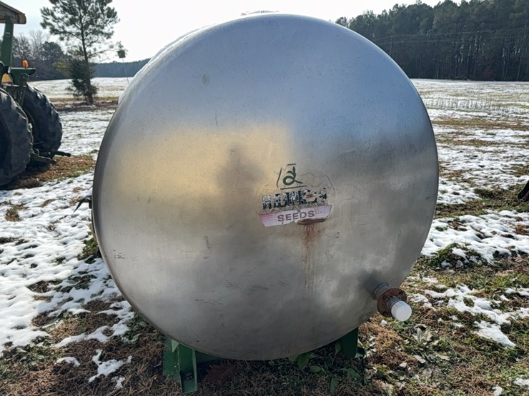 1200-gal-stainless-steel-nurse-tank;-located-at-7241-roxbury-rd,-charles-city,-va,-please-call-804.837.9940-or-804.651.4404-with-questions-image-14