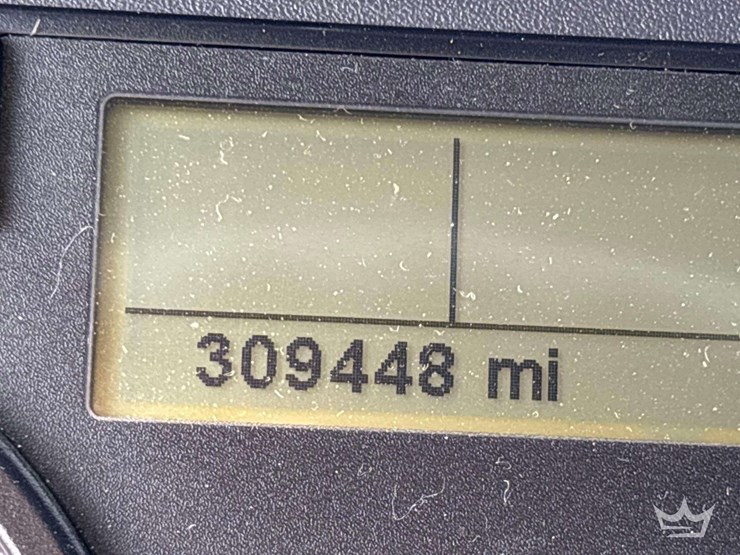 2014-freightliner-cascadia-125-image-10