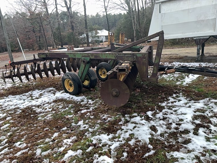 john-deere-340-image-54